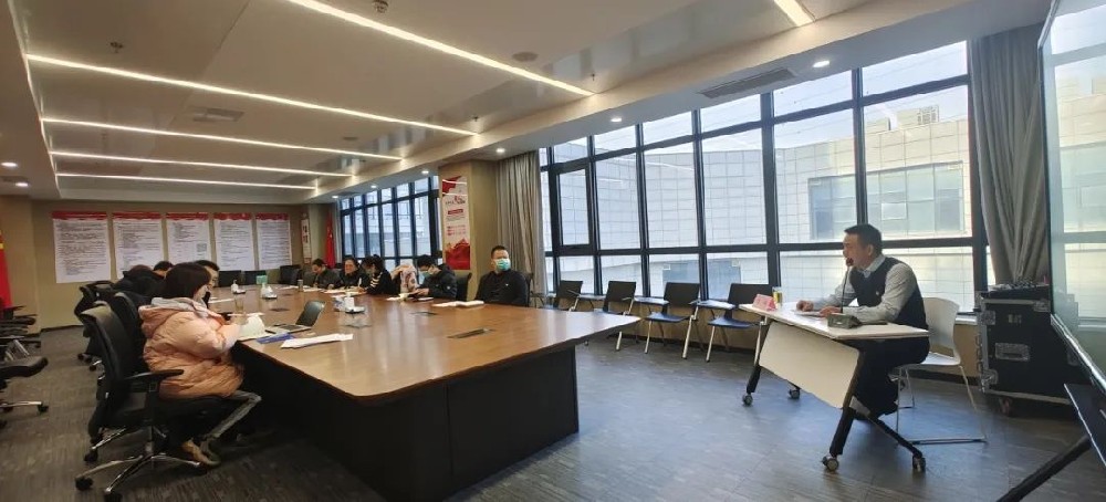 ���h���@�ء����ݿعɹ�˾�hίί�T������������������ϯ��v�����}�������}�h�n