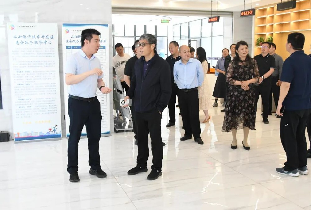 ����������(w��)����(w��)�k����һ���W�R��Ͷ�Ƽ���(chu��ng)�@�{(di��o)�ж��߽�(j��ng)��(j��)���g(sh��)�_�l(f��)�^(q��)��������(w��)����(w��)����